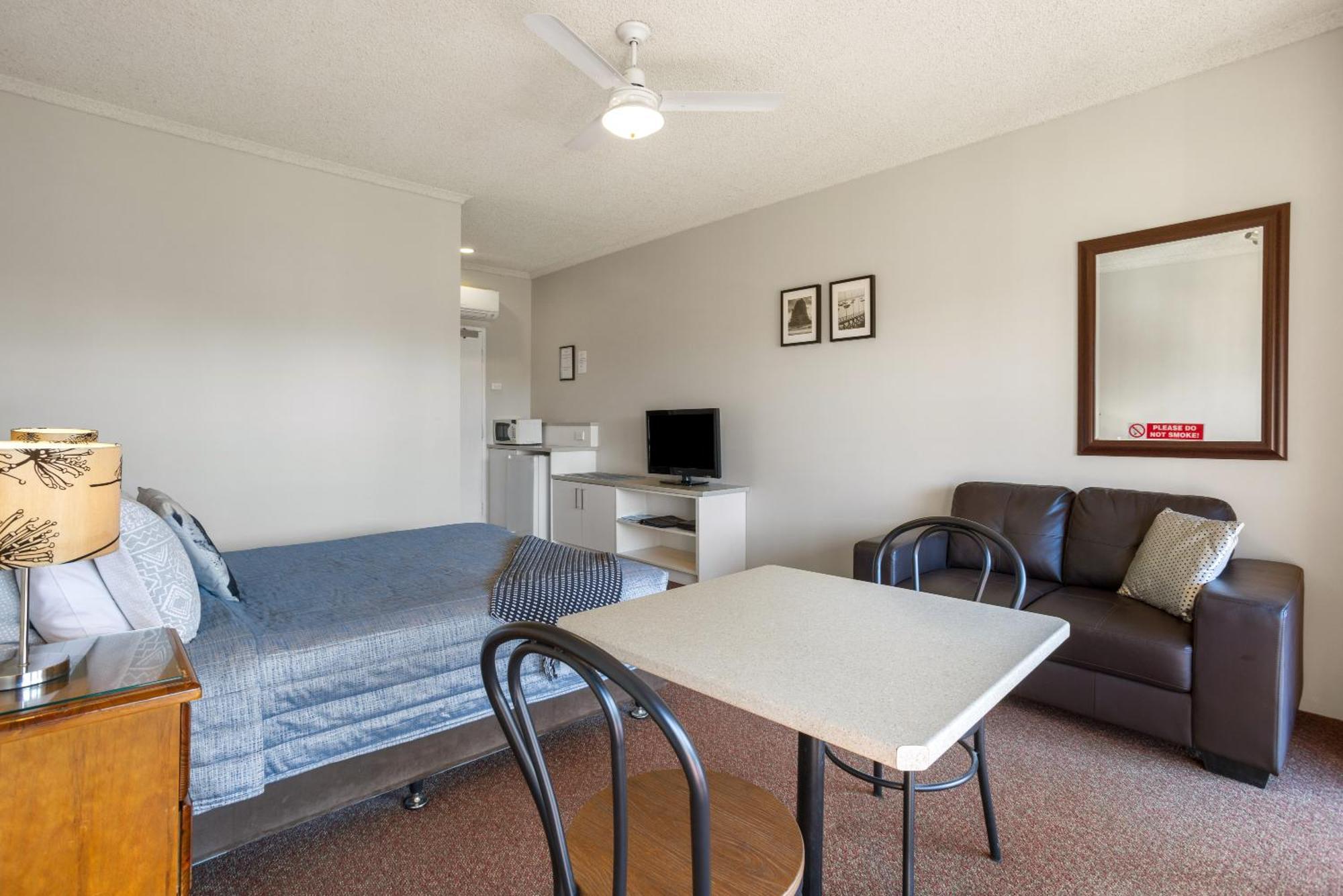 Bayview Motel Rosebud/Rye Buitenkant foto