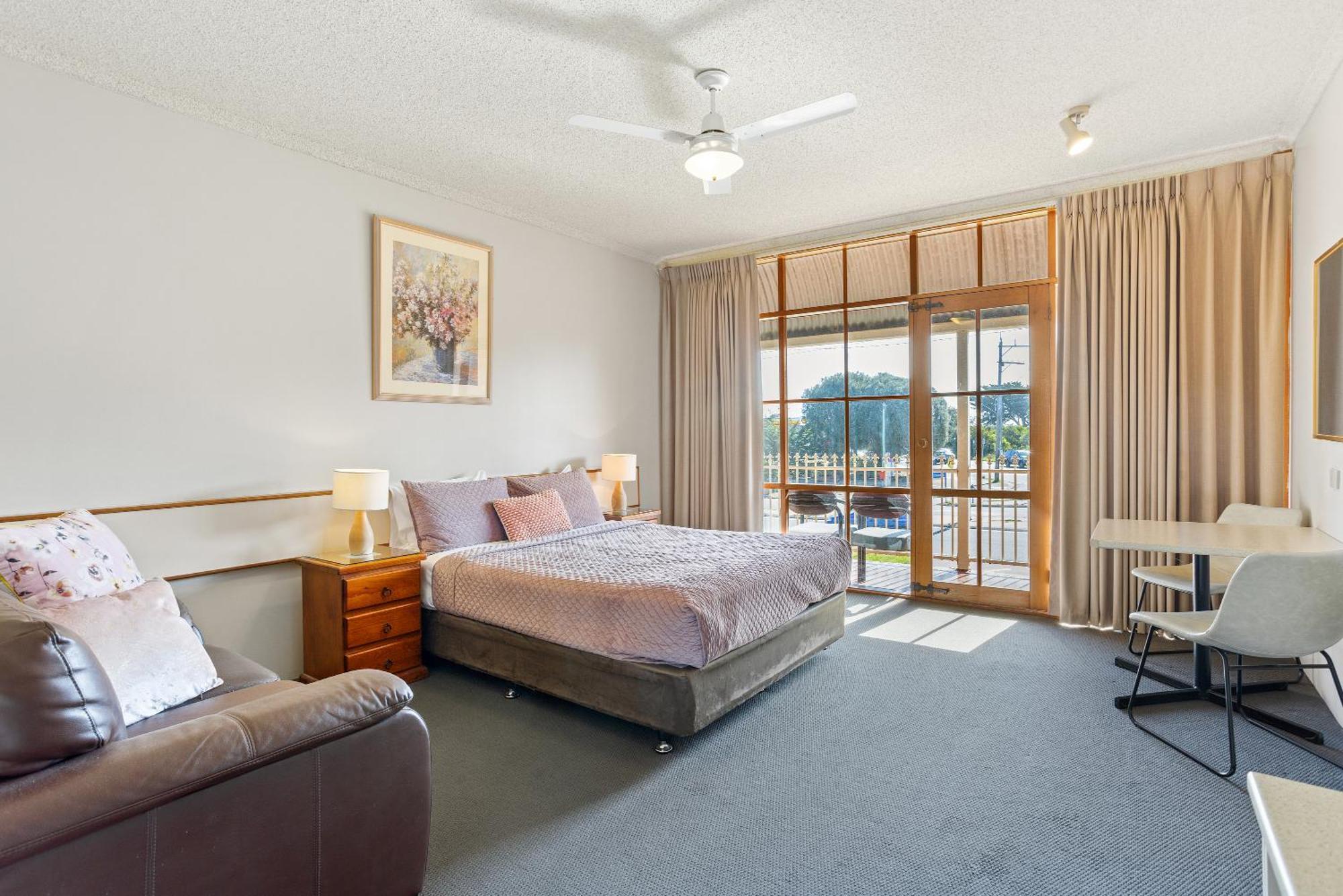 Bayview Motel Rosebud/Rye Buitenkant foto